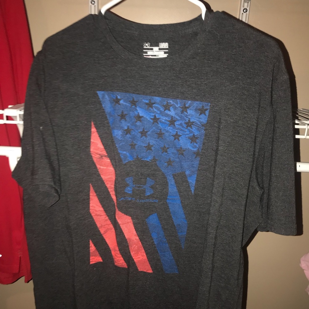 Under armor shirt